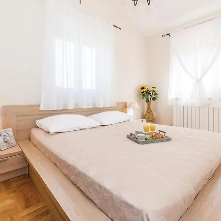 Pet Friendly In With Sauna Holiday home Trbounje