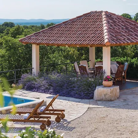 Pet Friendly In With Sauna Semesterbostad