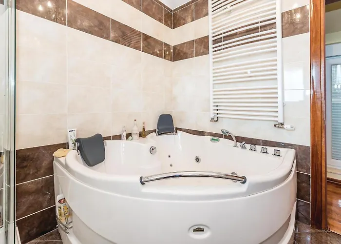 Stunning In With Sauna 別荘