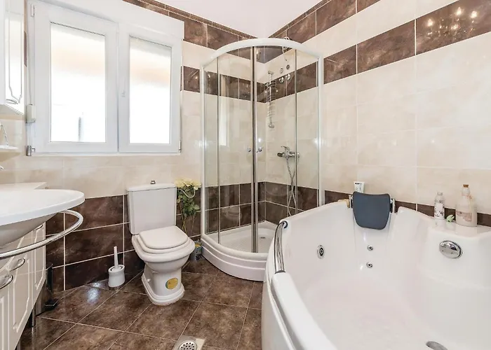 Stunning In With Sauna * Trbounje