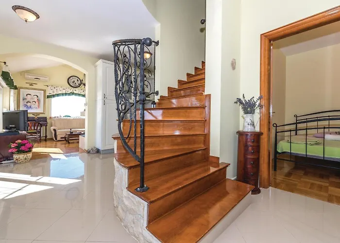 Stunning In With Sauna * Trbounje