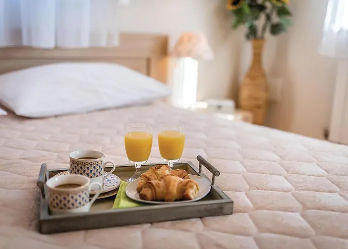 別荘 Stunning In With Sauna Trbounje