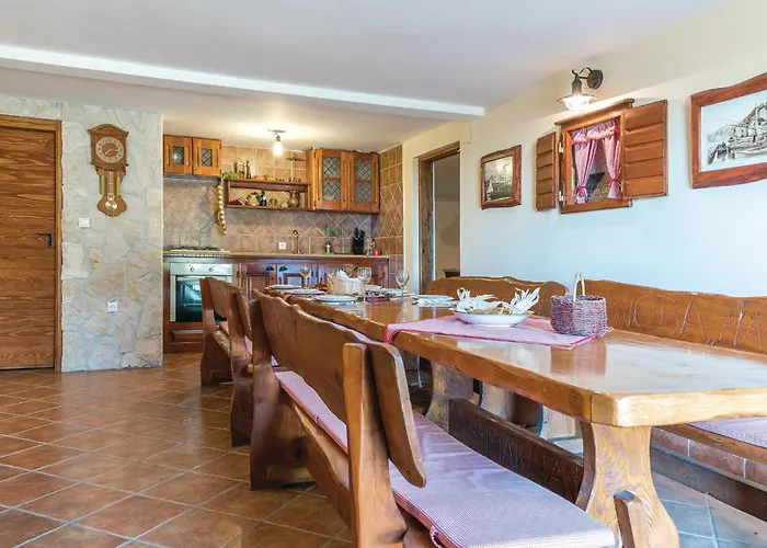 Stunning In With Sauna Trbounje